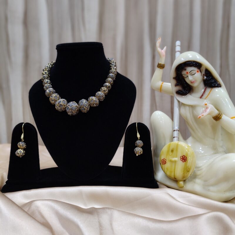 Jaipuri Mala with Earrings - Image 2