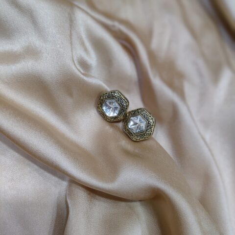 Antique Hexagon Kundan Studs